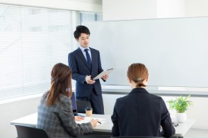 研修講師として独立できる人とは？独立に向けた５ステップと成功の鍵