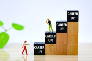 【実践例】女性管理職が少ない組織を変える!強い組織を創るために