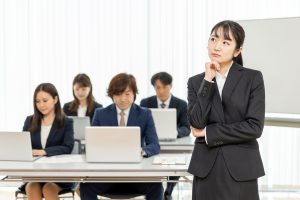 【原因別対策】意見を言わない人が多い会議を活性化する方法