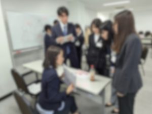 やった感で終わらせない！行動変化を促す体験型研修の具体例と設計方法